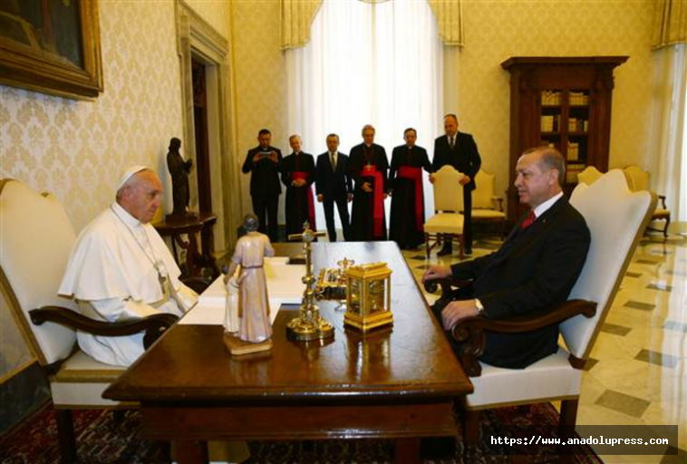 59 yıl sonra bir ilk! Cumhurbaşkanı Erdoğan, Papa ile görüştü