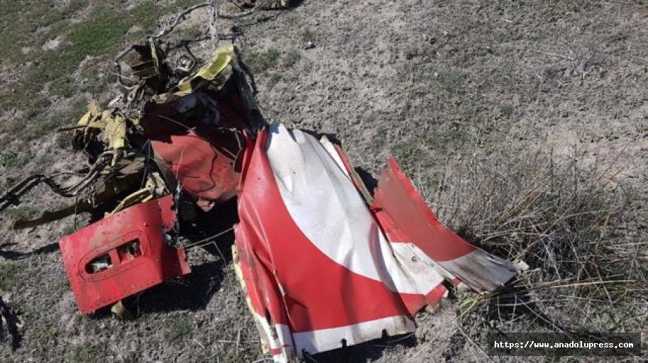 Konya'da askeri uçak düştü, pilot şehit oldu
