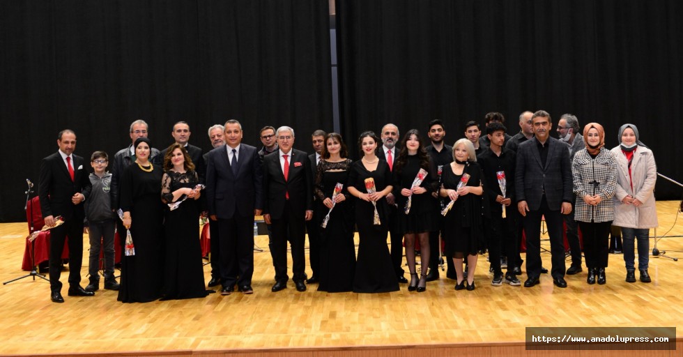 KSÜ’de Türk Sanat Müziği Konseri sanatseverlerin beğenisini topladı