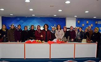 AK Parti Elbistan Kadın Kollarında görev değişimi