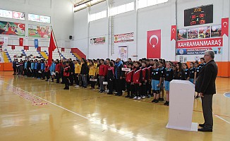 Anadolu Yıldızlar Ligi Hentbol Akdeniz Grup Müsabakaları İlimizde Yapıldı