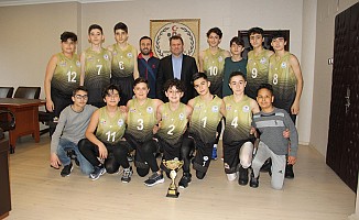 Gençlik Spor Kulübü U14 Basketbol Takımımız İl Birincisi Oldu