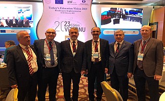 Rektör Can, 2023 Türkiye Eğitim Vizyonu Çalıştayına Katıldı