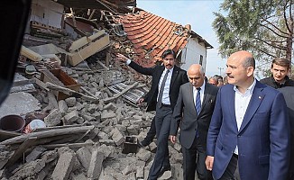 'Depremde hasar gören evlerle ilgili çalışmalar en yakın zamanda başlayacak'