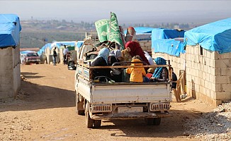 124 Bin Sivil Suriye-Türkiye Sınırındaki Kamplara Göç Etti