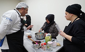 KAMEK’te Öğreniyor, Profesyonel Mutfakta Deneyim Kazanıyorlar
